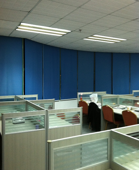 辦公室藍色環保全遮光窗簾